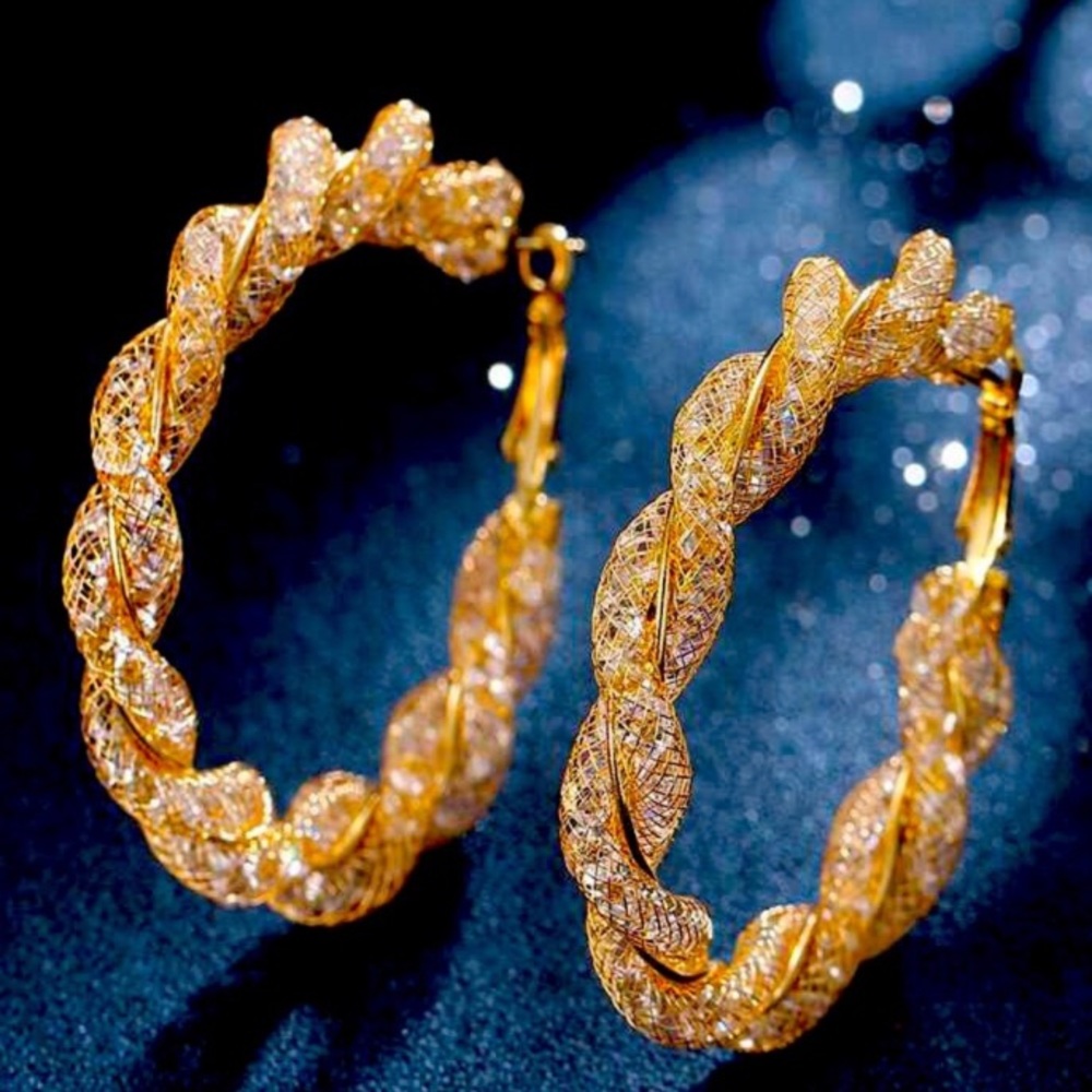 Spiral twist hoop earrings for pierced ears